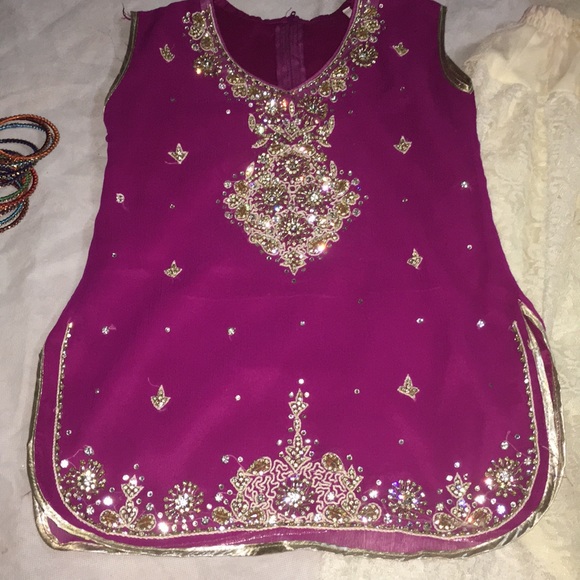 Beautiful Bollywood lahnga Set size 6 - Picture 2 of 8
